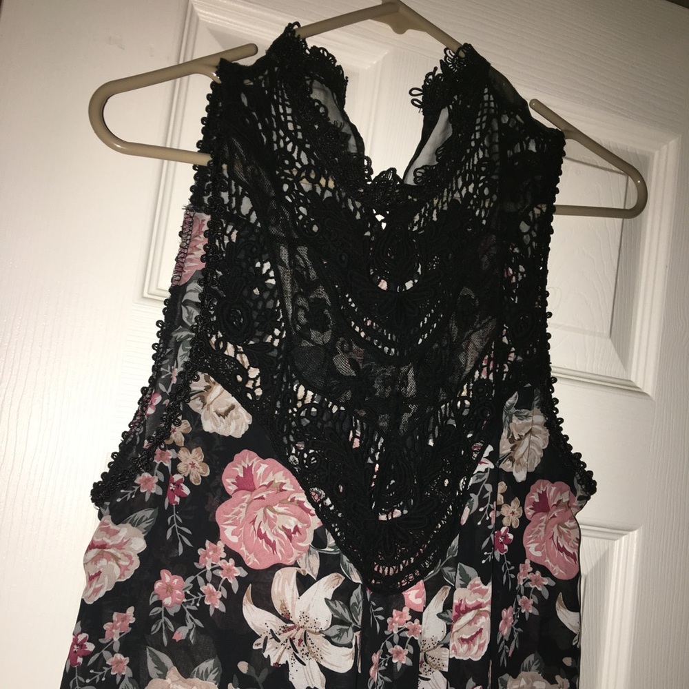 Lacy black collared floral top